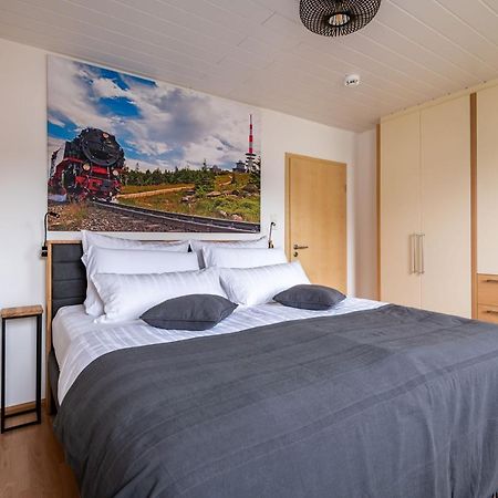Neu! 9,8 Aussergewoehnlich Boxspringbetten Kaffeevollautomat Inkl Bettwaesche Und Handtuecher #Meenefewo De Bad Harzburg Exterior foto
